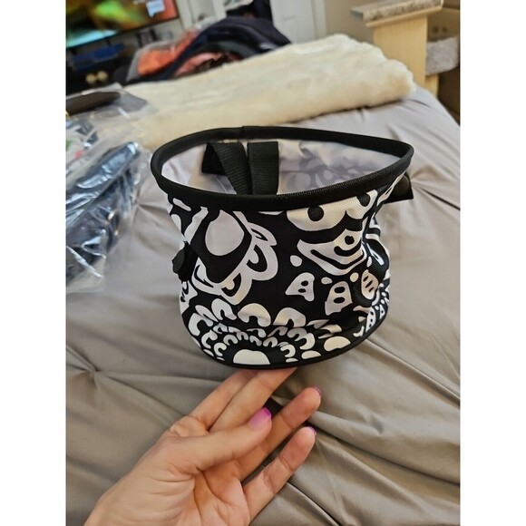 New Thirty-One Small Round Oh-Snap Bin Black Playful Parade - Picture 1 of 4